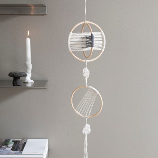 a-txt - Macramé mobile with rock crystals