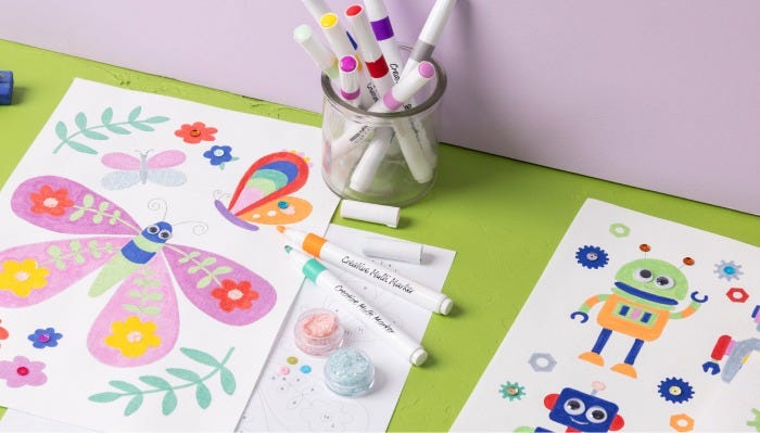 Malen auf Leinwänden mit Printmotiven