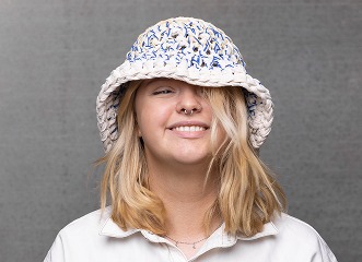 Creative play with yarn