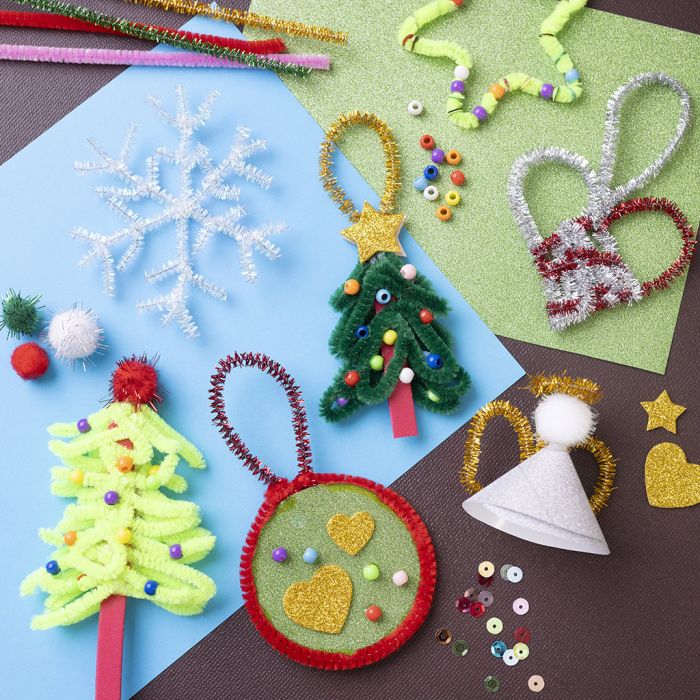Weihnachtsdekorationen aus Pfeifenreinigern