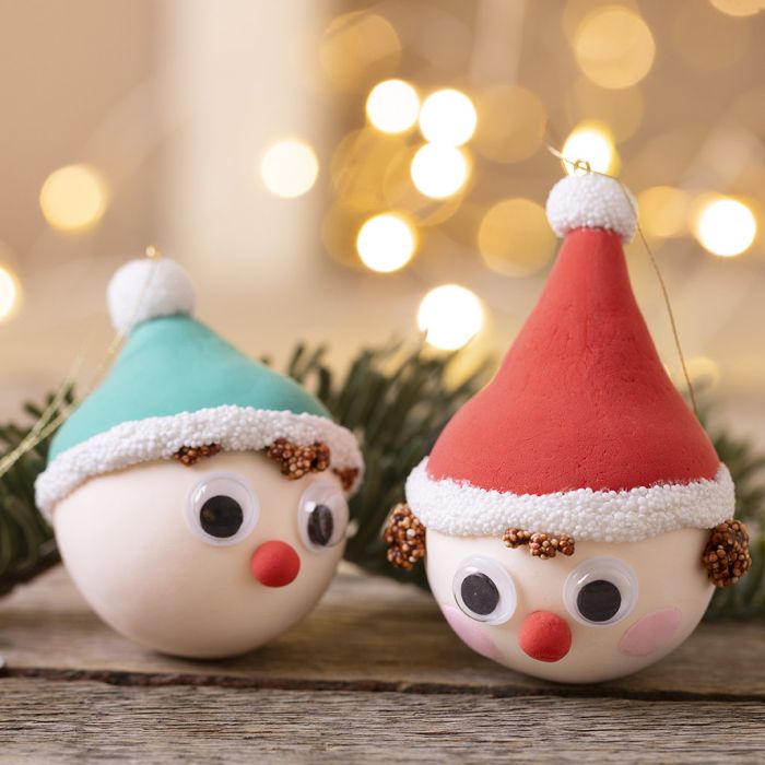 Weihnachtskugeln in Wichtelform aus Silk Clay® und Foam Clay®