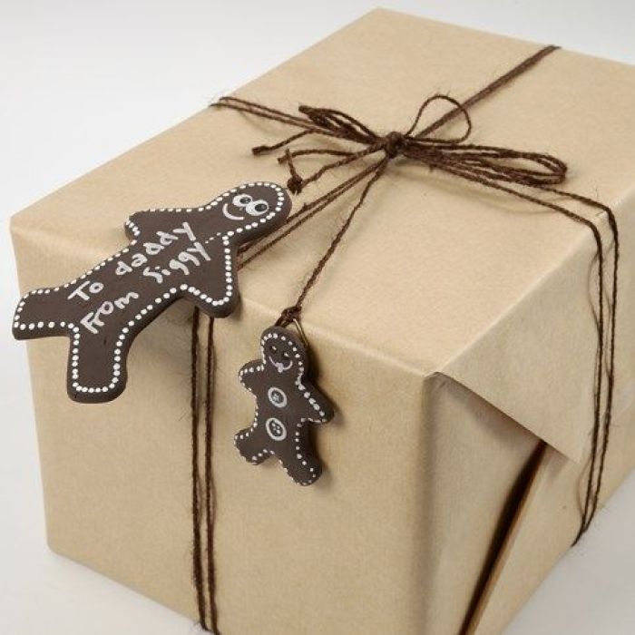 Lebkuchenmann aus Silk Clay als Geschenkeanhänger