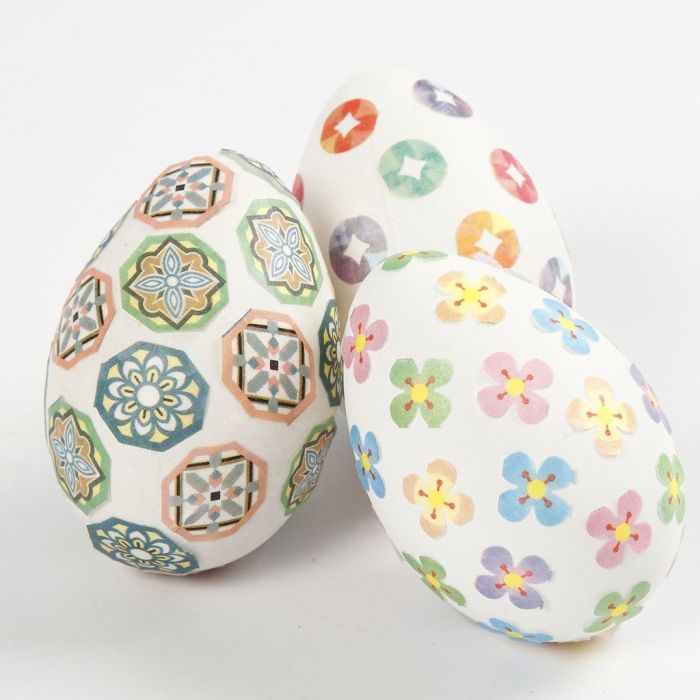Mit Washi Tape verzierte Eier