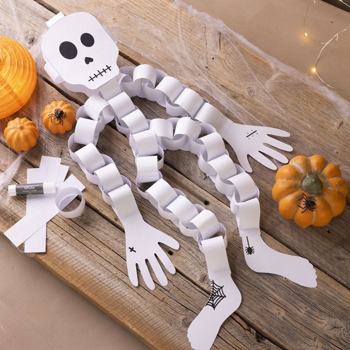 Papierskelett für Halloween