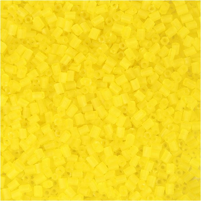 Rocaille Seed Beads 2-cut, D 1,7 mm, Größe 15/0, Lochgröße 0,5 mm, Transparent Gelb, 25 g/ 1 Pck