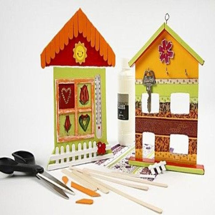 Thermometer-Haus und Schlüsselkasten