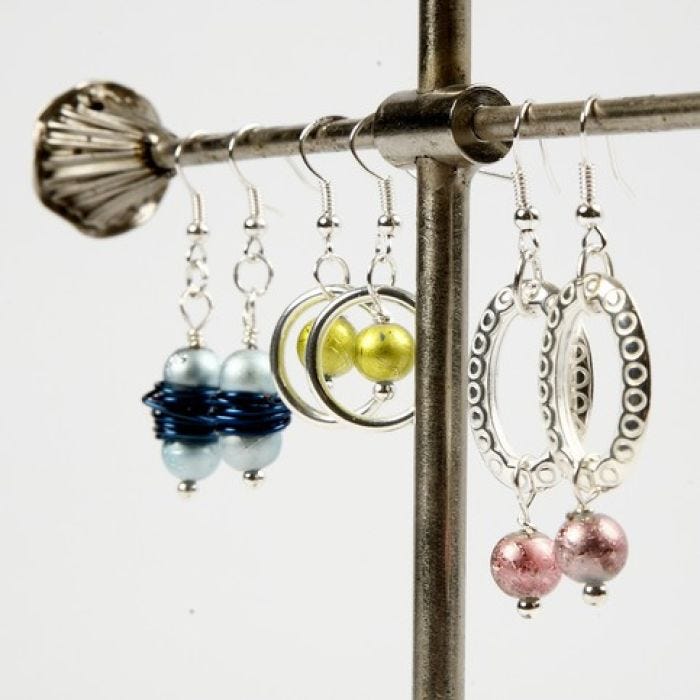 Armband und Kette mit Perlen aus Draht