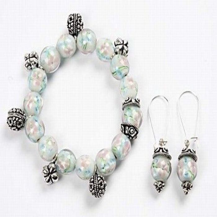 Glasperlen-Armband