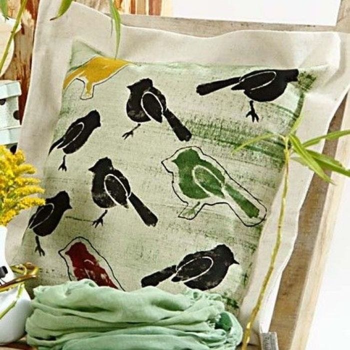 Kissen mit Druckmotiven