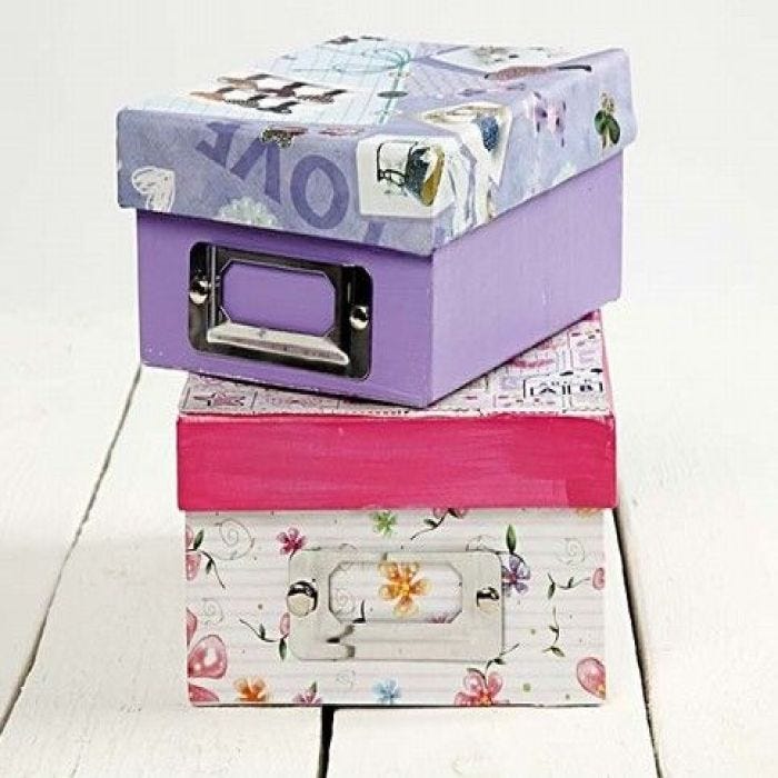 Decoupage auf Ablageboxen