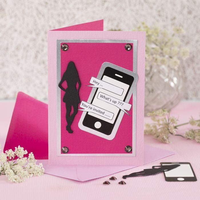 Einladung zu Konfirmation mit Handy und weiblicher Silhouette