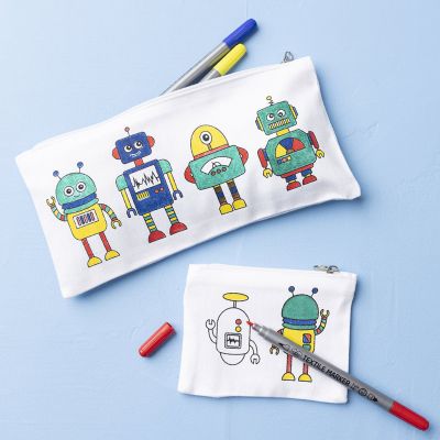 Mäppchen und Münzbeutel mit Roboterdekorationen mit Textil-Markern