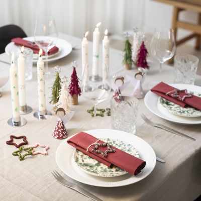 Selbst gemachte Weihnachtstischdekorationen
