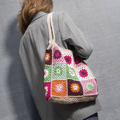 Gehäkelte Granny Square-Tasche