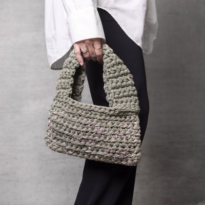 Grob gehäkelte Tasche
