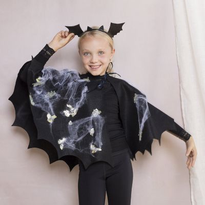 Niedliches Fledermauskostüm für Halloween