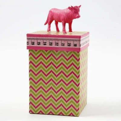 Schachtel mit Design-Papier
