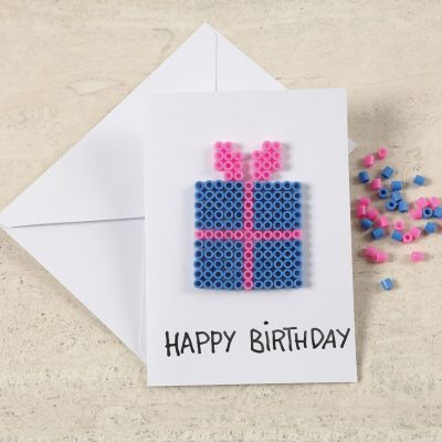 Grußkarte mit Design aus Nabbi Beads