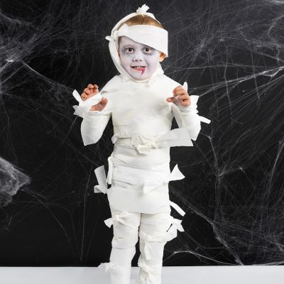 Eine Mumie als Halloween-Kost&uuml;m