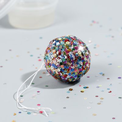 Kleine Discokugel zum Aufhängen