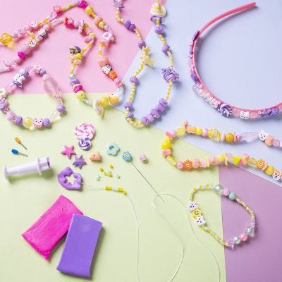 Schmuck aus Schmuckton