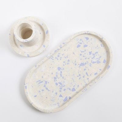 So machen Sie Kunstharzguss mit Terrazzo-Flocken