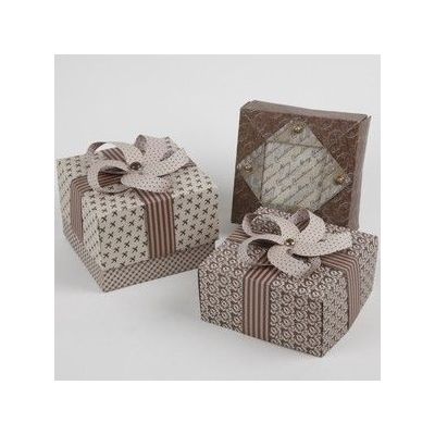 Eine Vivi Gade Faltschachtel