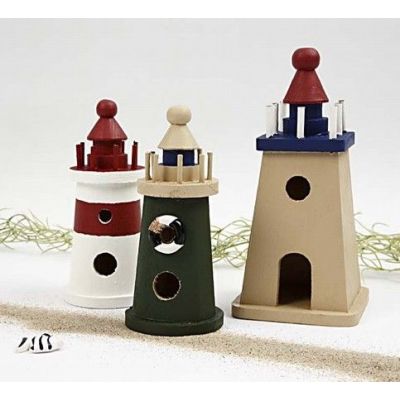 Bemalte Leuchttürme