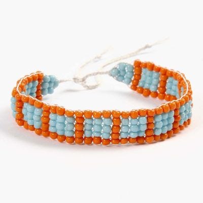 Ein Perlenarmband