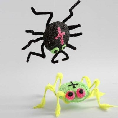 Spinne aus Styropor und Foam Clay
