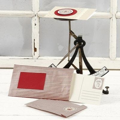 Papiertüten und Grußkarten