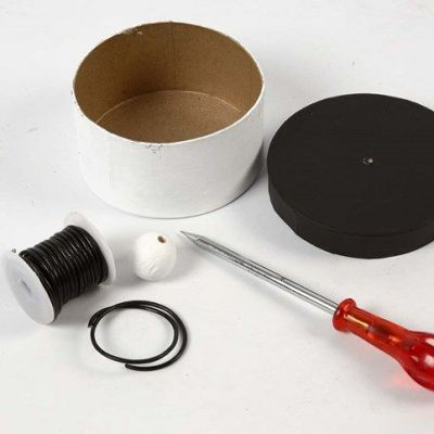 Selbstgemachte Schachteln mit Griff