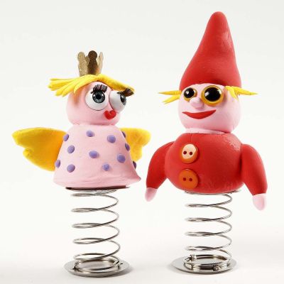 Ein Engel und ein Kobold aus Silk Clay