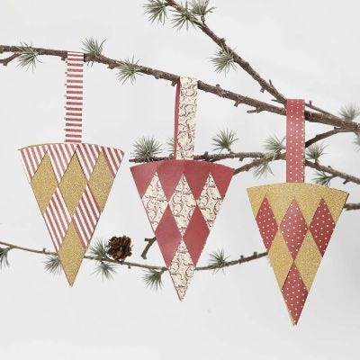 Flechtkörbchen aus Design-Papier