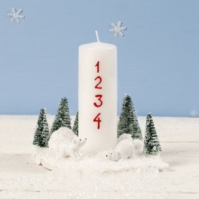 Weihnachtsdeko mit Kerze