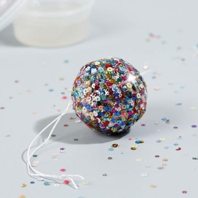 Kleine Discokugel zum Aufhängen