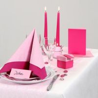 Festliche Tischdeko in Rosa/Pink